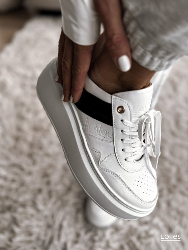 Kožené boty FAMOUS na platformě bílé - Barva: Bílá, BOTY VELIKOST: 40